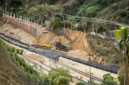 Mas sobre Estabilidad de taludes